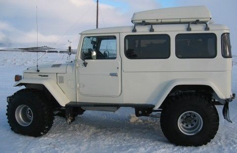 4x4-snow-and-ice-extra-long-land-cruiser