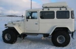 4x4-snow-and-ice-extra-long-land-cruiser