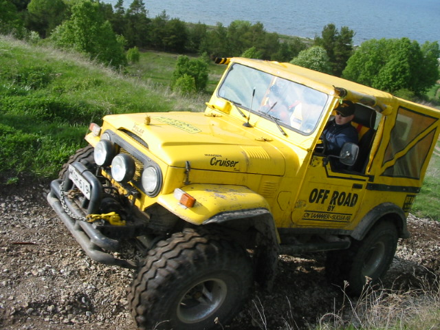 119-1933_IMG
