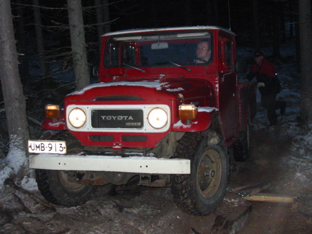 136-3639_IMG