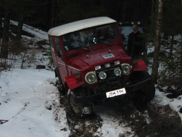 137-3728_IMG