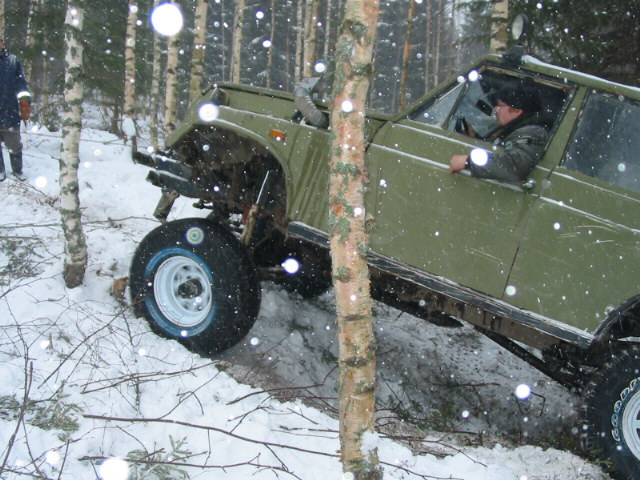 Joustaa%20tuumii%20Mikko