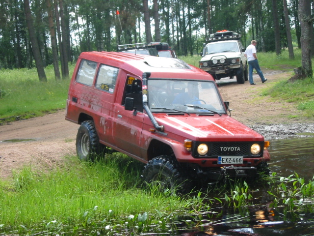 157-5740_IMG
