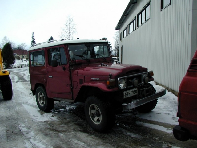 KL010