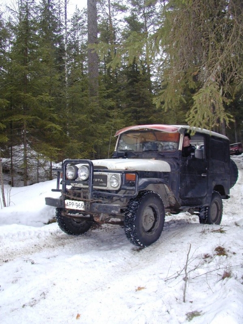 KL044